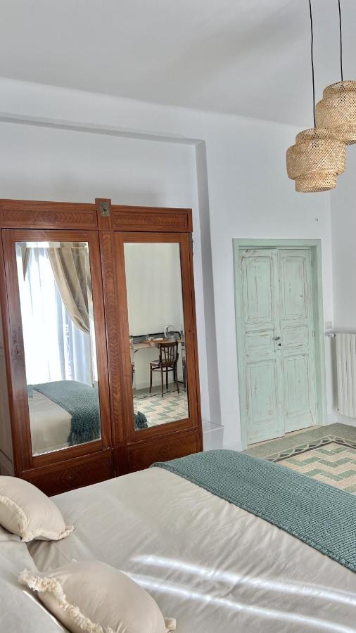 Dimora Al Campanile Bed & Breakfast Sannicandro di Bari Bagian luar foto