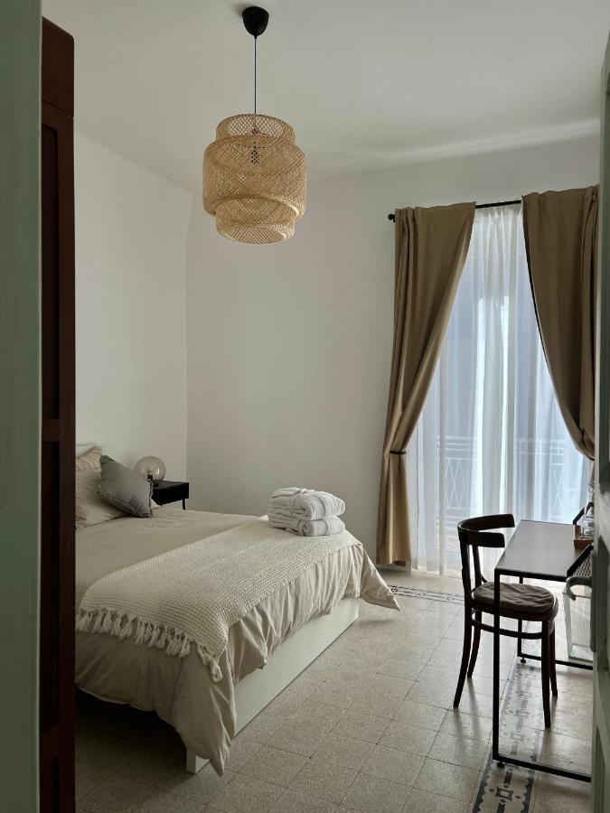 Dimora Al Campanile Bed & Breakfast Sannicandro di Bari Bagian luar foto