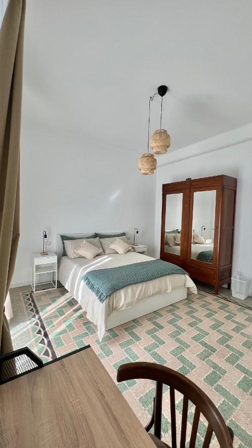 Dimora Al Campanile Bed & Breakfast Sannicandro di Bari Bagian luar foto